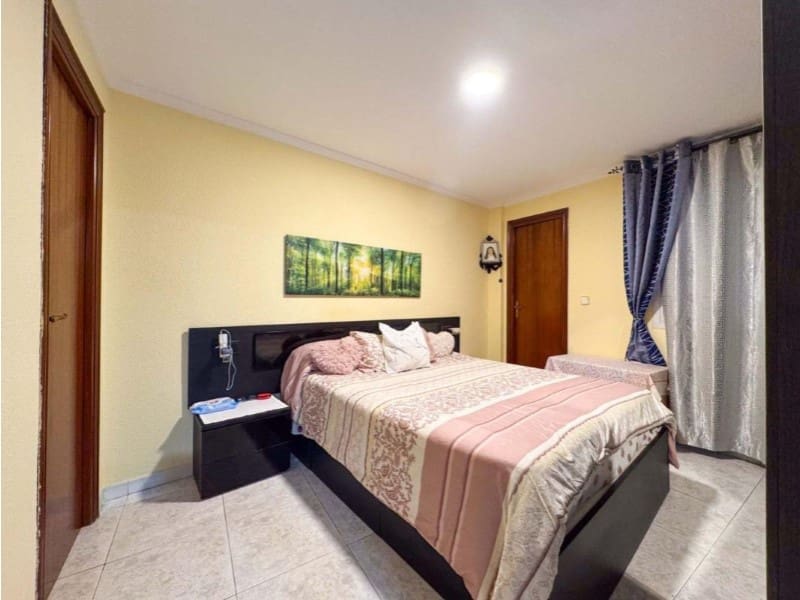 3 soveværelse Lejlighed til salg i Torrevieja - € 160.000 (Ref: 10174561)