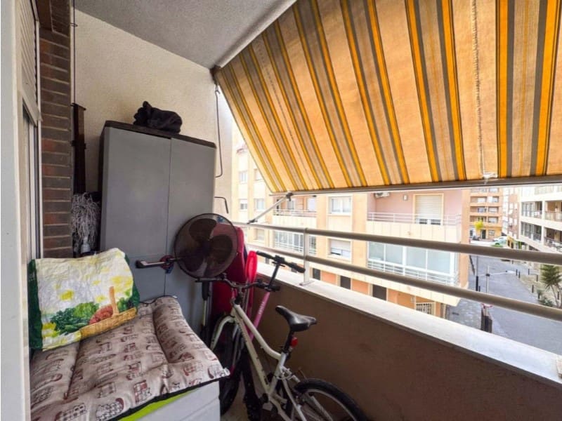 3 soveværelse Lejlighed til salg i Torrevieja - € 160.000 (Ref: 10174561)