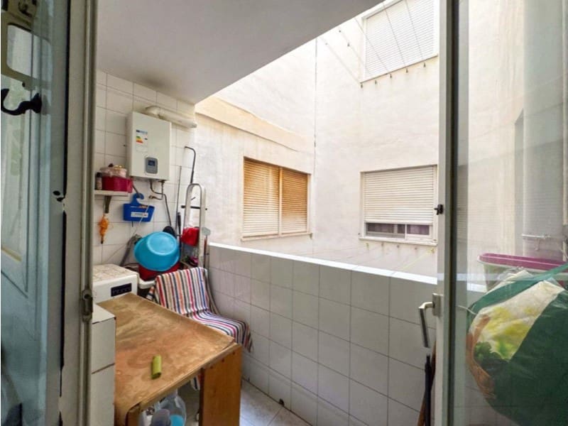 3 soveværelse Lejlighed til salg i Torrevieja - € 160.000 (Ref: 10174561)
