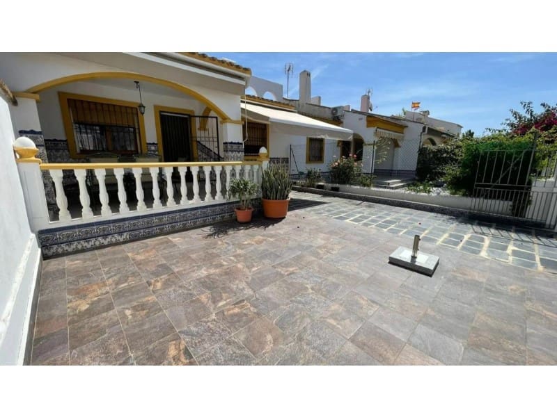 3 soverom Villa til salgs i Pilar de la Horadada med garasje - € 260 000 (Ref: 10174568)