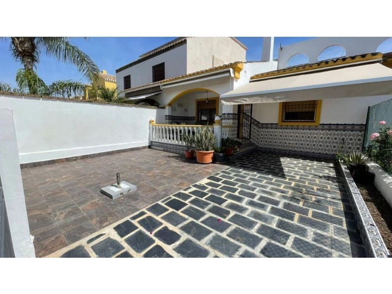 3 soverom Villa til salgs i Pilar de la Horadada med garasje - € 260 000 (Ref: 10174568)