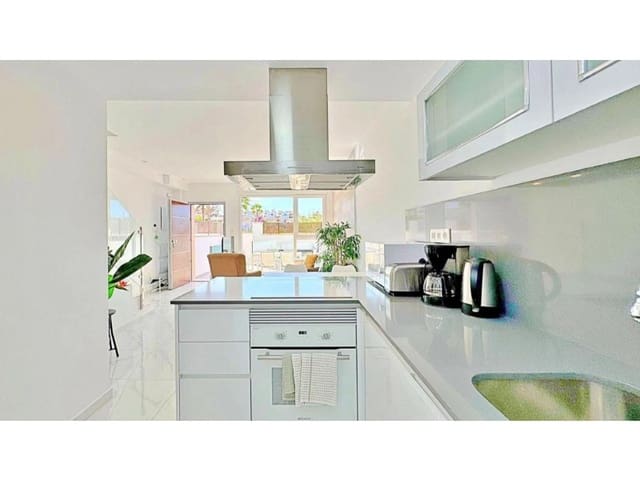 3 camera da letto Villetta Bifamiliare in vendita in Los Balcones - Los Altos, Torrevieja con piscina - 310.000 € (Rif: 10174570)
