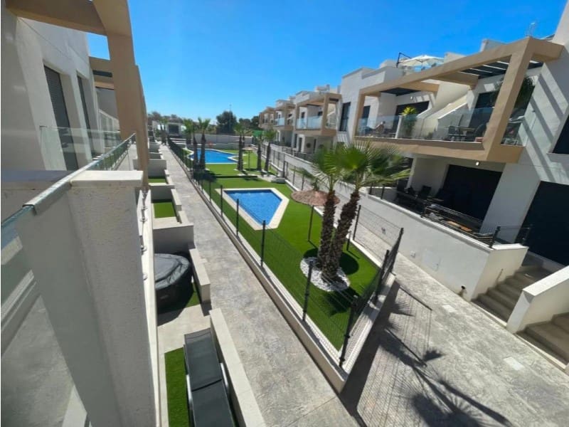 2 sypialnia Apartament na sprzedaż w Orihuela z basenem garażem - 255 000 € (Ref: 10174573)