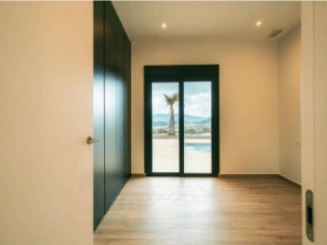 3 Zimmer Villa zu verkaufen in La Romana mit Pool - 340.000 € (Ref: 10175185)