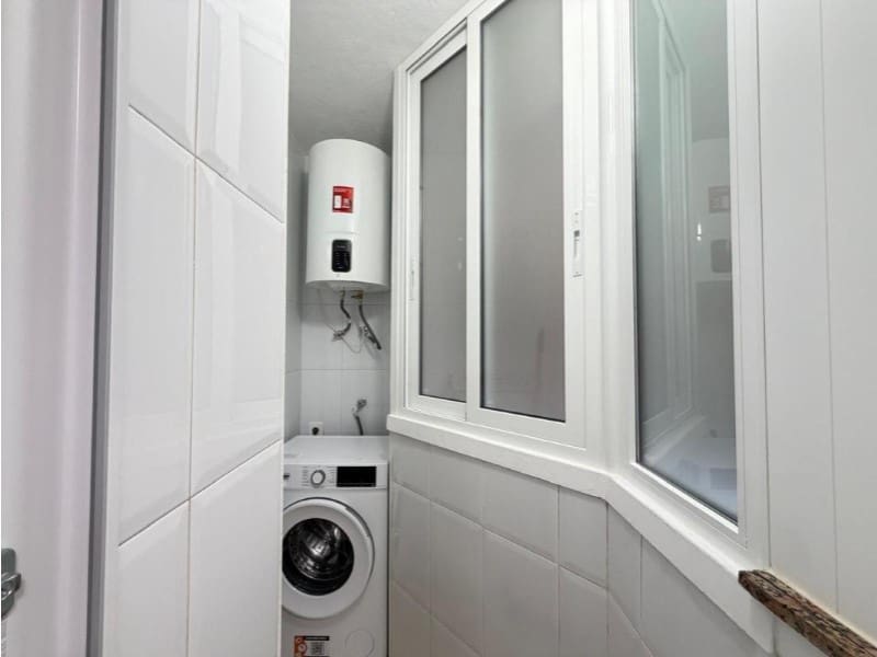 2 Zimmer Apartment zu verkaufen in Torrevieja mit Pool - 169.900 € (Ref: 10177078)