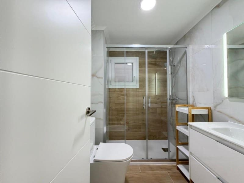 2 Zimmer Apartment zu verkaufen in Torrevieja mit Pool - 169.900 € (Ref: 10177078)
