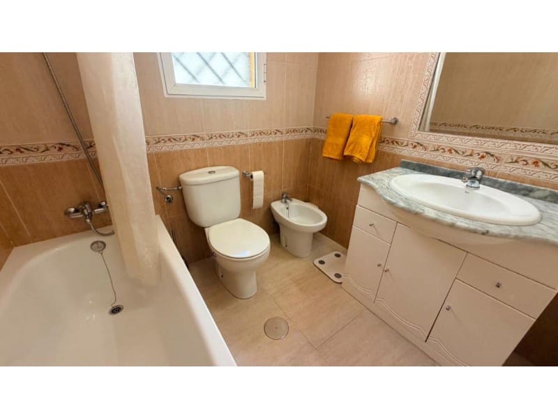 Pareado de 2 habitaciones en Los Montesinos en venta con piscina garaje - 168.000 € (Ref: 10177081)