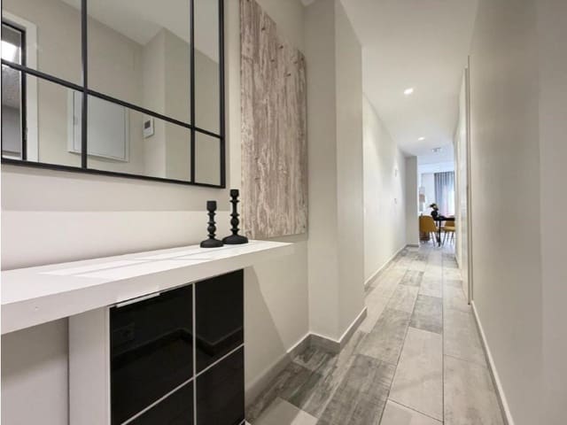 1 Zimmer Apartment zu verkaufen in Avenida Habaneras - Curva de Palangre, Torrevieja mit Pool - 155.000 € (Ref: 10180476)