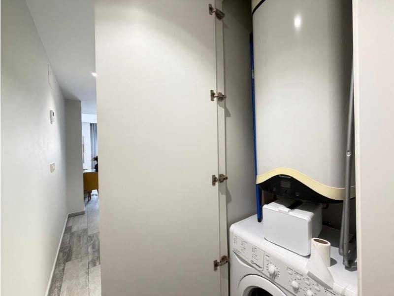 1 bedroom Apartment for sale in Torrevieja with pool - € 155,000 (Ref: 10180476)