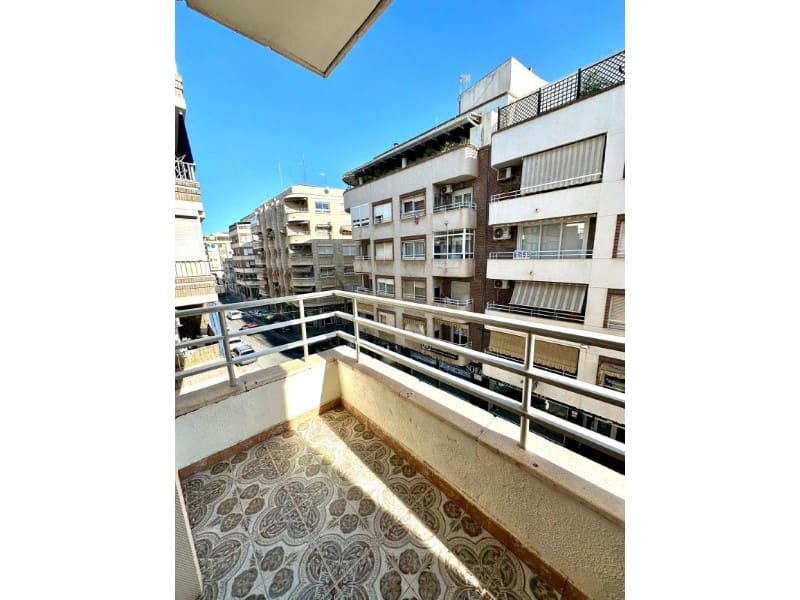 3 slaapkamer Appartement te koop in Torrevieja - € 149.000 (Ref: 10180477)