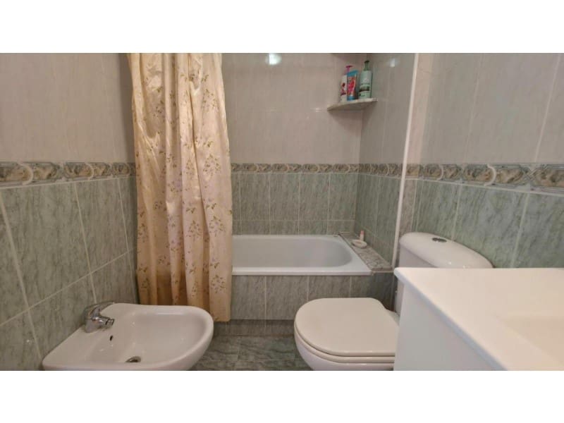 Apartamento de 1 habitación en Torrevieja en venta con piscina - 154.900 € (Ref: 10180478)