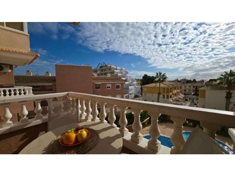 Apartamento de 1 habitación en Torrevieja en venta con piscina - 154.900 € (Ref: 10180478)