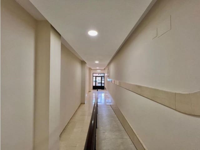 Apartamento de 2 habitaciones en Parque de las Naciones, Torrevieja en venta - 215.000 € (Ref: 10180479)