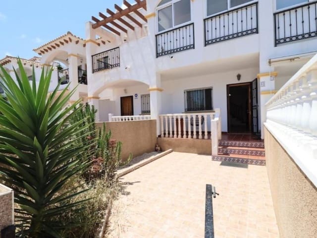 2 soverom Kjedet enebolig til salgs i Orihuela ciudad, Orihuela med svømmebasseng garasje - € 204 000 (Ref: 10187010)