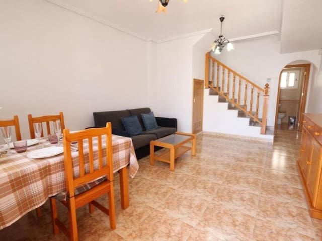 2 soverom Kjedet enebolig til salgs i Orihuela ciudad, Orihuela med svømmebasseng garasje - € 204 000 (Ref: 10187010)