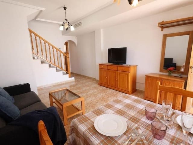 2 soverom Kjedet enebolig til salgs i Orihuela ciudad, Orihuela med svømmebasseng garasje - € 204 000 (Ref: 10187010)