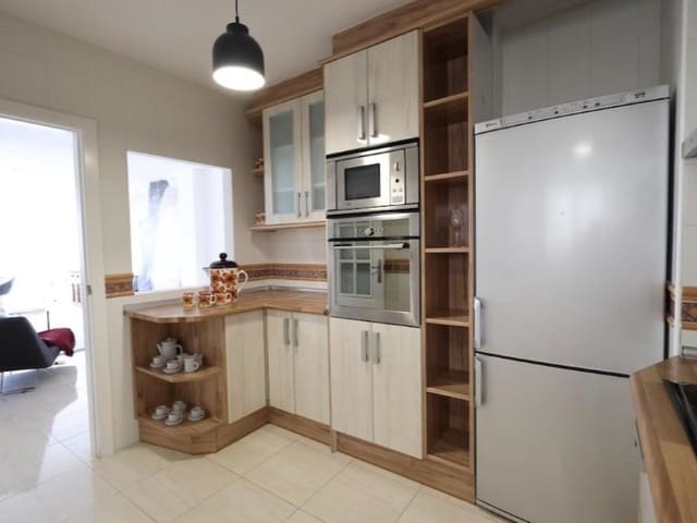 3 soveværelse Lejlighed til salg i Centro - Muelle Pesquero, Torrevieja - € 299.000 (Ref: 10187019)