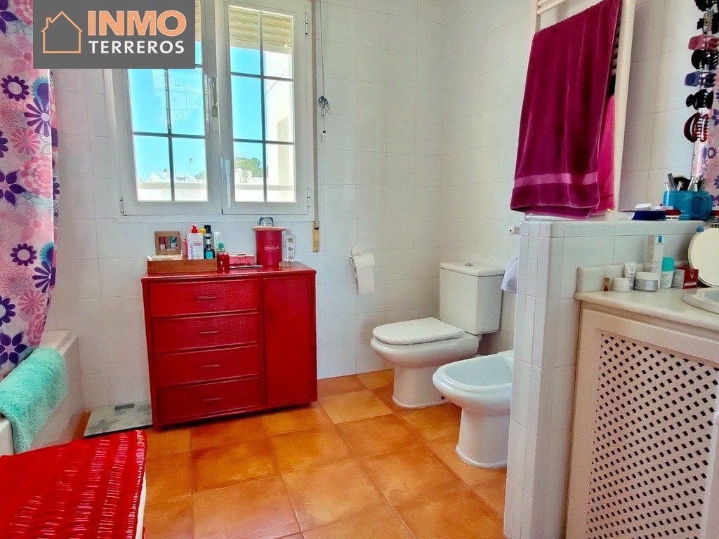 5 soverom Villa til salgs i Mojacar med svømmebasseng garasje - € 520 000 (Ref: 6665466)