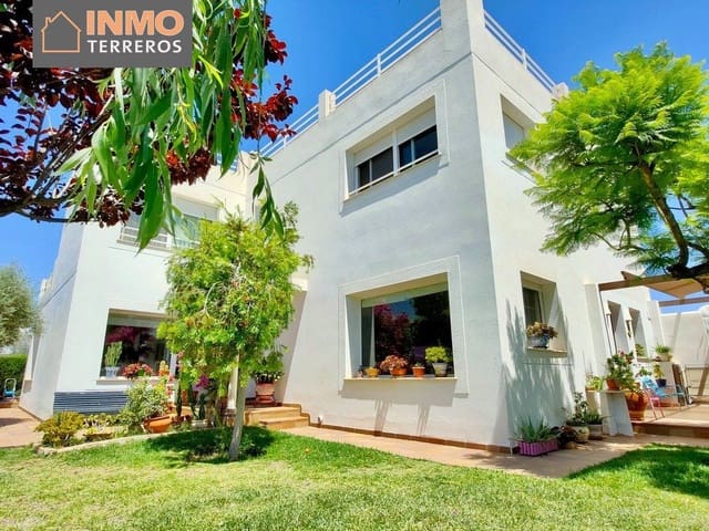 5 soverom Villa til salgs i Mojácar med svømmebasseng garasje - € 520 000 (Ref: 6665466)