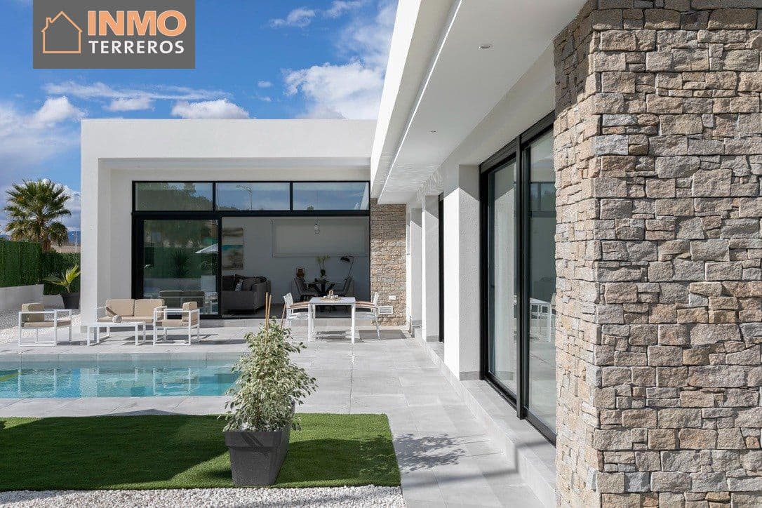 3 slaapkamer Villa te koop in Calasparra met zwembad - € 262.000 (Ref: 6763337)