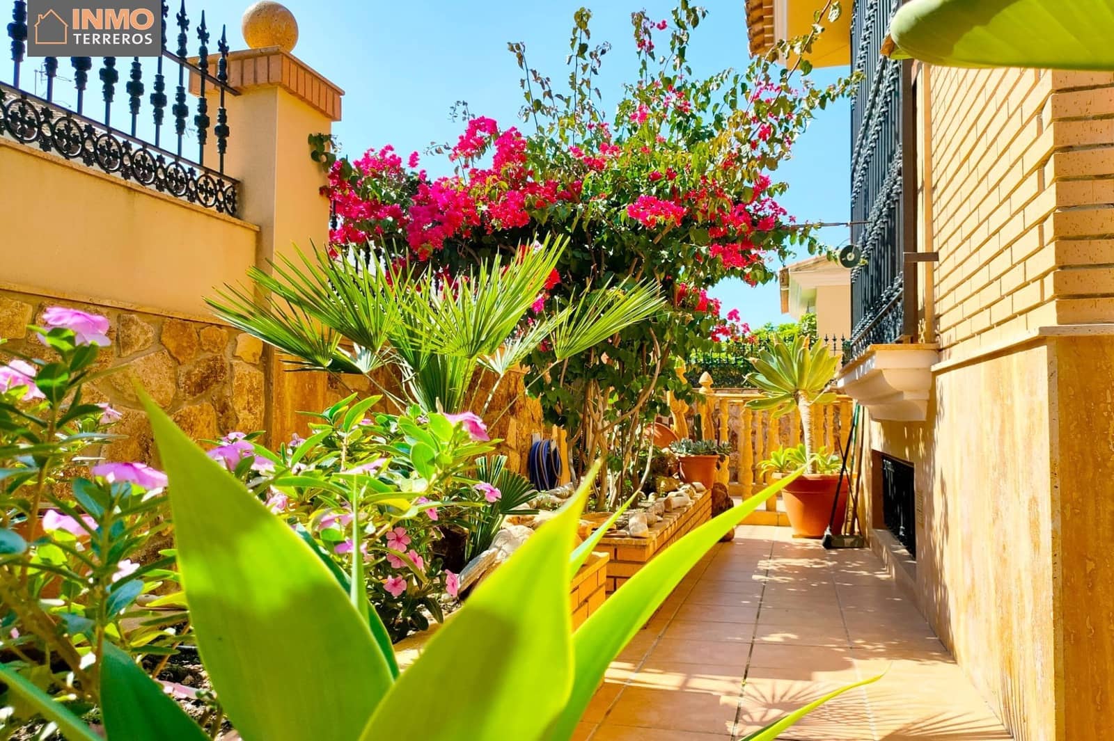 6 chambre Villa/Maison à vendre à Huercal-Overa avec garage - 470 000 € (Ref: 7604530)