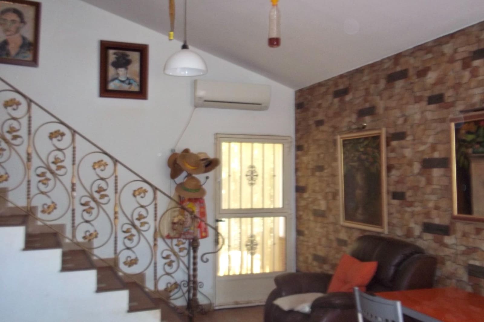 8 soveværelse Finca/Landehus til salg i La Escucha - € 420.000 (Ref: 7771744)