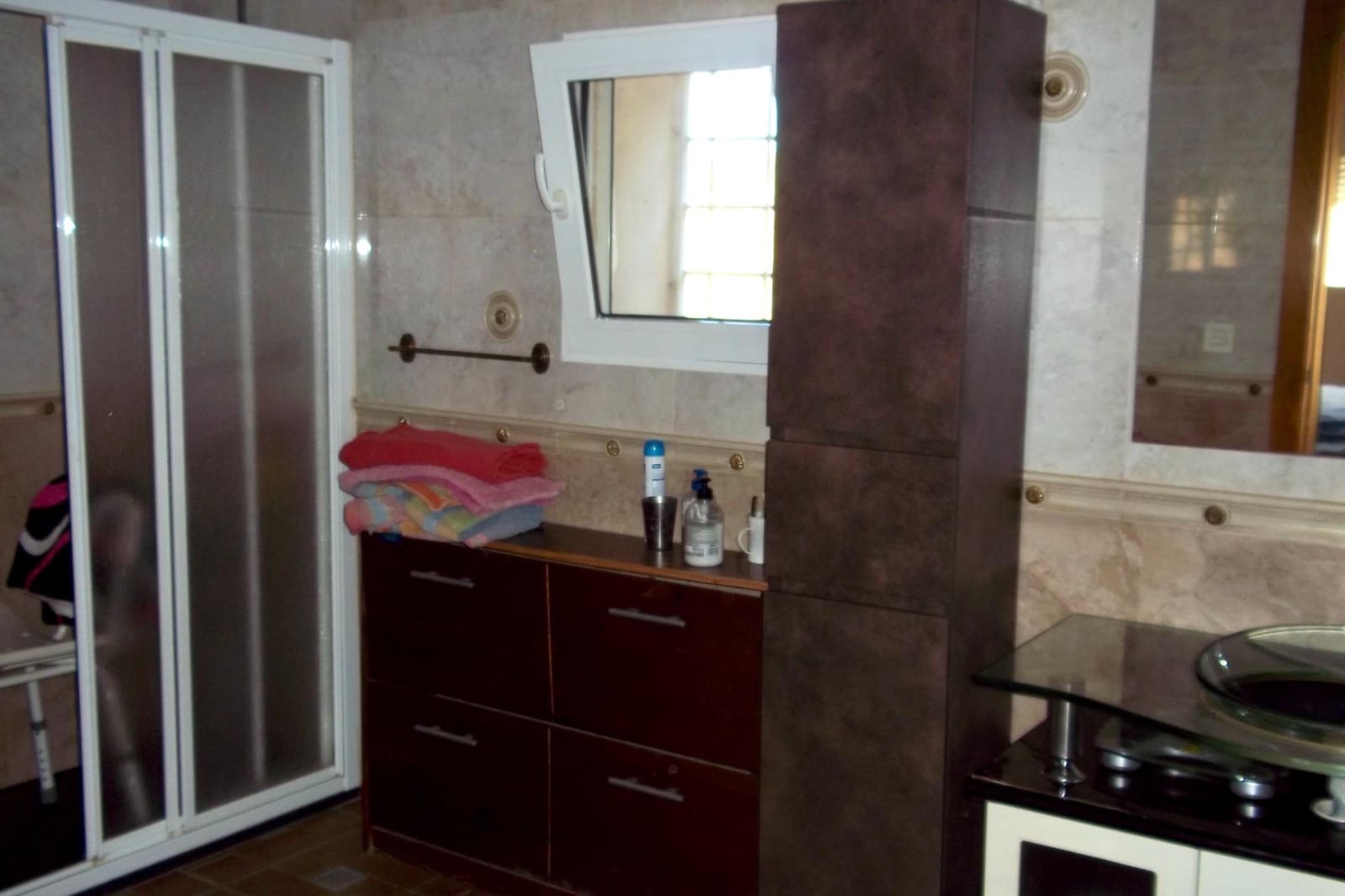 8 soveværelse Finca/Landehus til salg i La Escucha - € 420.000 (Ref: 7771744)