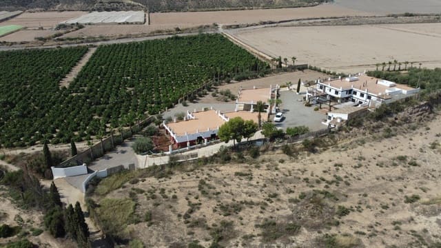 7 soveværelse Finca/Landehus til salg i Aguilas - € 850.000 (Ref: 7811940)