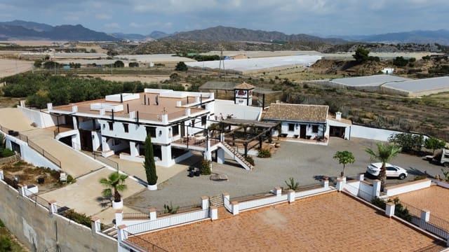 7 sypialnia Willa na sprzedaż w Calabardina, Aguilas - 932 000 € (Ref: 7811940)