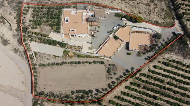 7 soveværelse Finca/Landehus til salg i Aguilas - € 850.000 (Ref: 7811940)