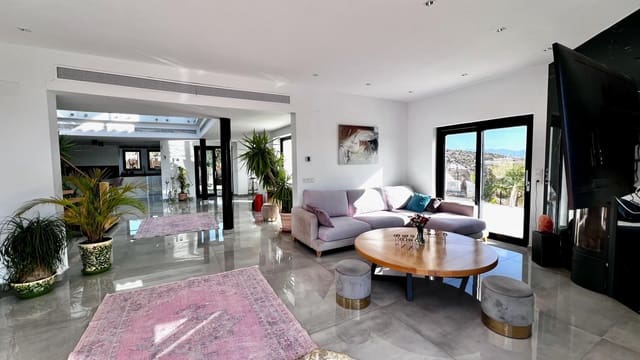 3 soveværelse Villa til salg i Pilar de Jaravia, Pulpí med swimmingpool garage - € 795.000 (Ref: 8538734)