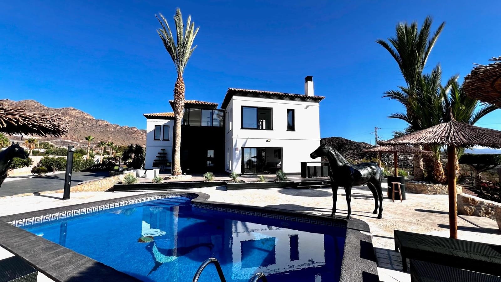 3 soveværelse Villa til salg i Pilar de Jaravia med swimmingpool garage - € 795.000 (Ref: 8538734)