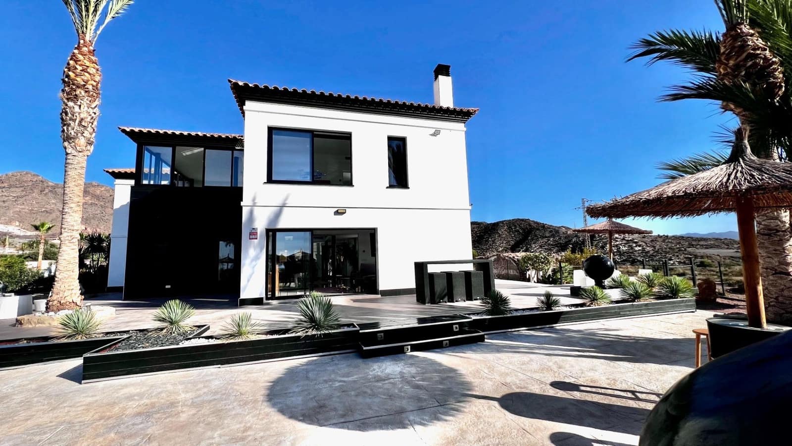 3 soveværelse Villa til salg i Pilar de Jaravia med swimmingpool garage - € 795.000 (Ref: 8538734)