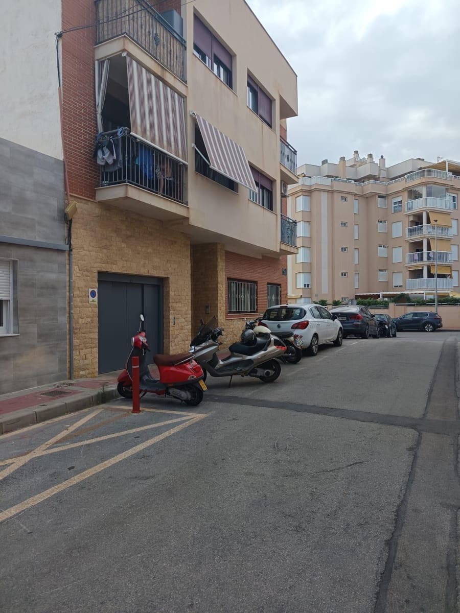 Garage til salg i Aguilas - € 7.000 (Ref: 9209200)