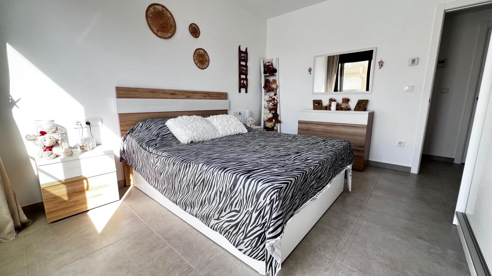 3 bedroom Villa for sale in San Juan de los Terreros - € 299,999 (Ref: 9301232)