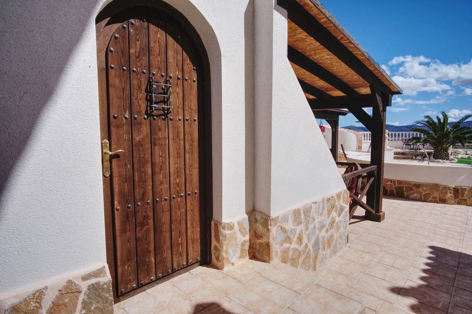 4 bedroom Finca/Country House for sale in Pinoso with pool garage - € 599,000 (Ref: 9619520)