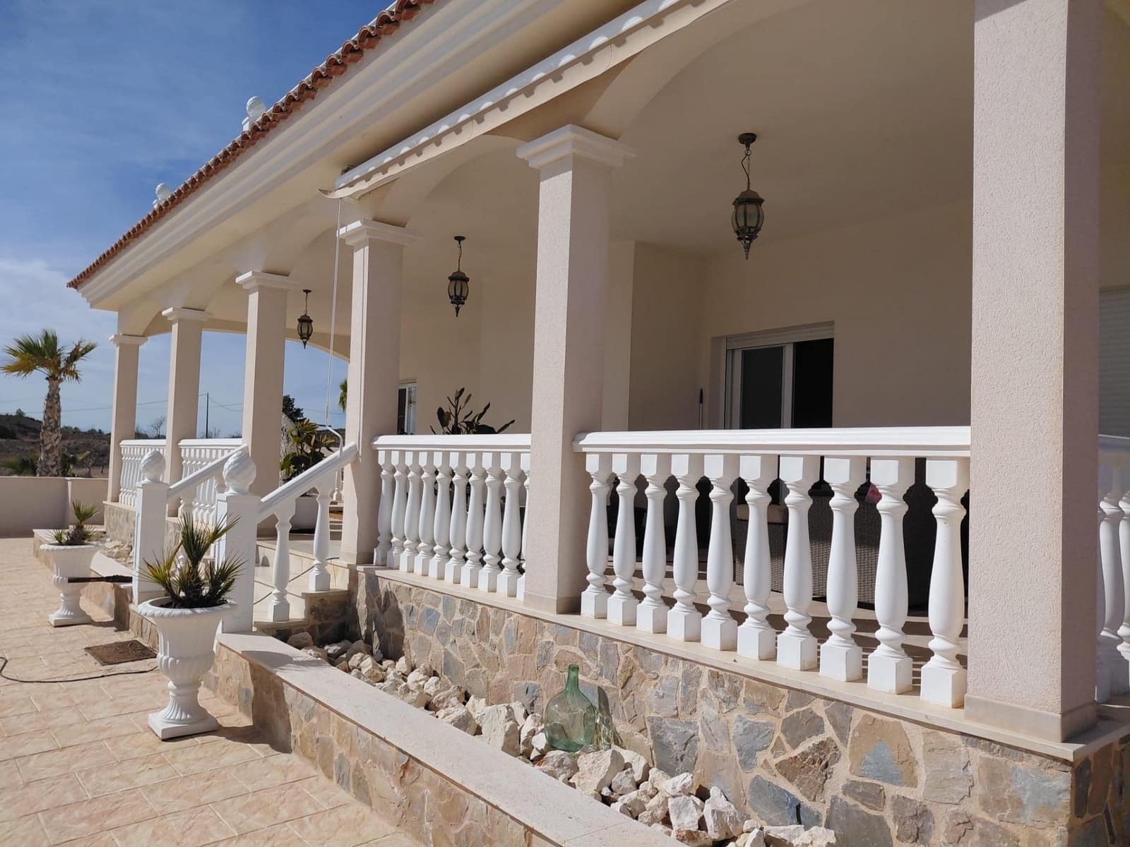 4 bedroom Finca/Country House for sale in Pinoso with pool garage - € 599,000 (Ref: 9619520)