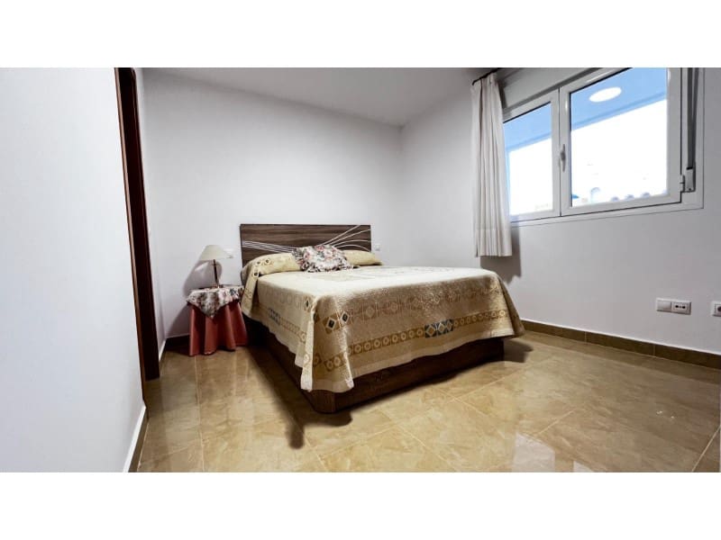 1 makuuhuone Huoneisto myytävänä paikassa San Juan de los Terreros mukana 
autotalli - 154 000 € (Ref: 9777161)