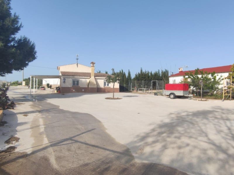 8 sovrum Finca/Hus på landet till salu i Lorca med garage - 420 000 € (Ref: 9777165)