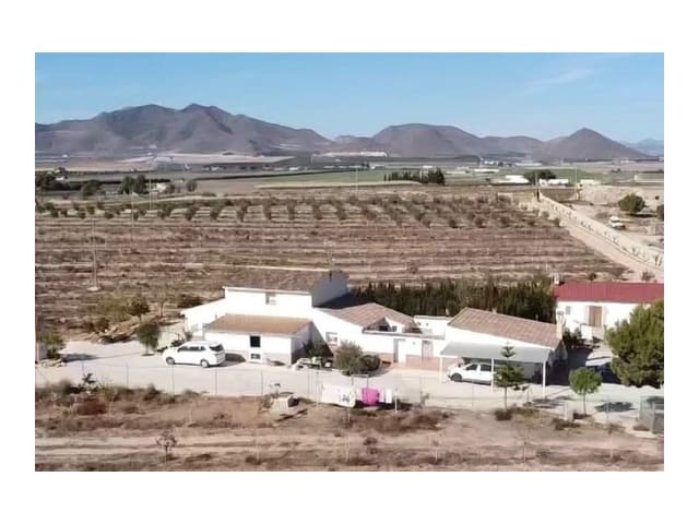 8 sovrum Finca/Hus på landet till salu i Lorca med garage - 420 000 € (Ref: 9777165)