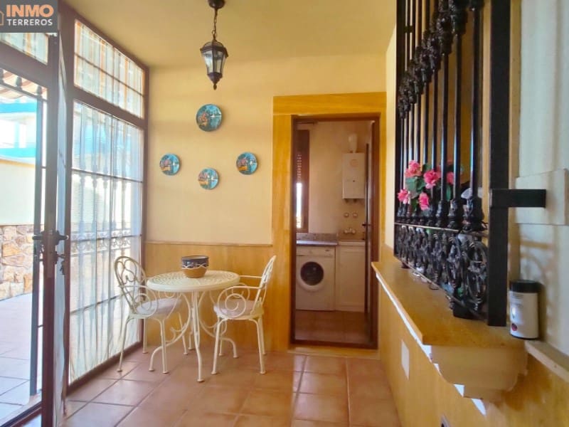 6 bedroom Villa for sale in Huercal-Overa with garage - € 470,000 (Ref: 9777170)