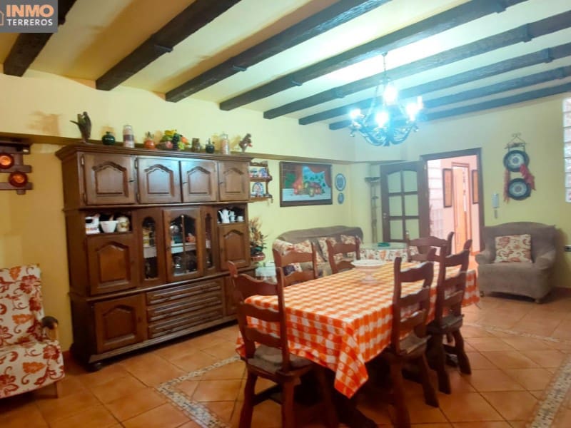 6 bedroom Villa for sale in Huercal-Overa with garage - € 470,000 (Ref: 9777170)