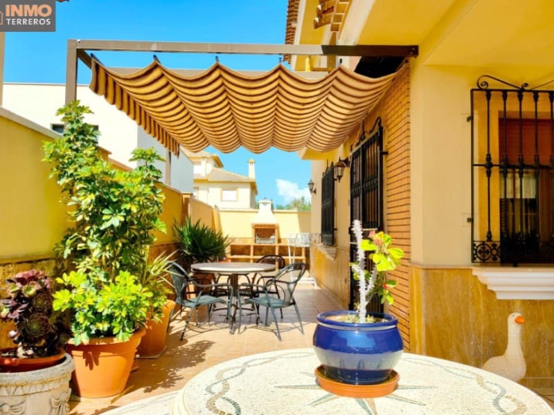 6 bedroom Villa for sale in Huercal-Overa with garage - € 470,000 (Ref: 9777170)