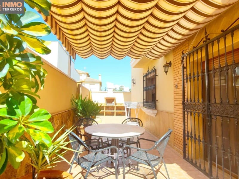 6 bedroom Villa for sale in Huercal-Overa with garage - € 470,000 (Ref: 9777170)