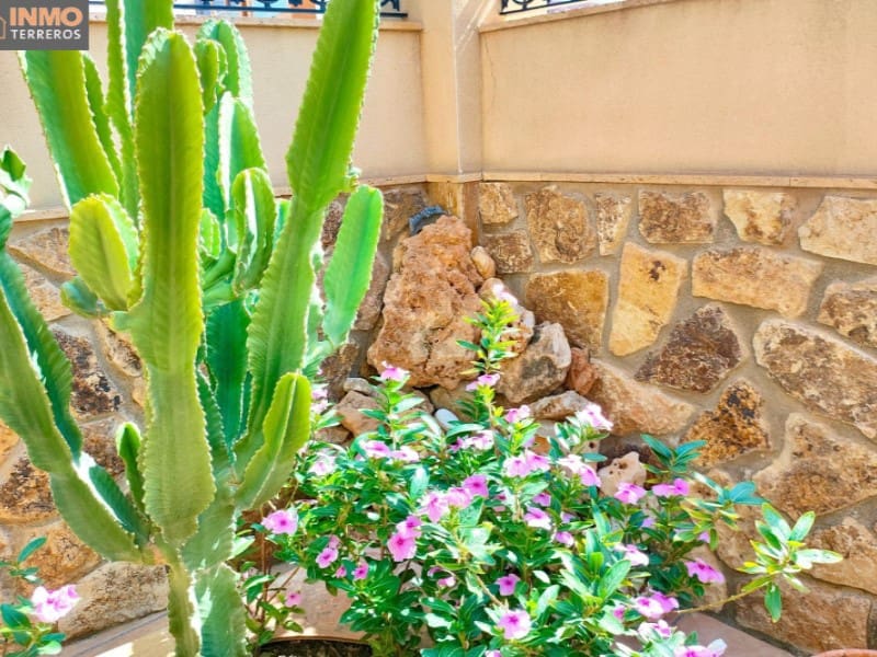 6 bedroom Villa for sale in Huercal-Overa with garage - € 470,000 (Ref: 9777170)