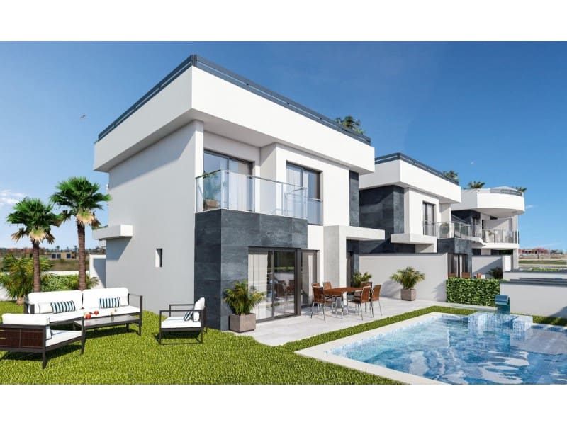 3 soverom Villa til salgs i Los Alcazares med svømmebasseng garasje - € 375 000 (Ref: 9777171)