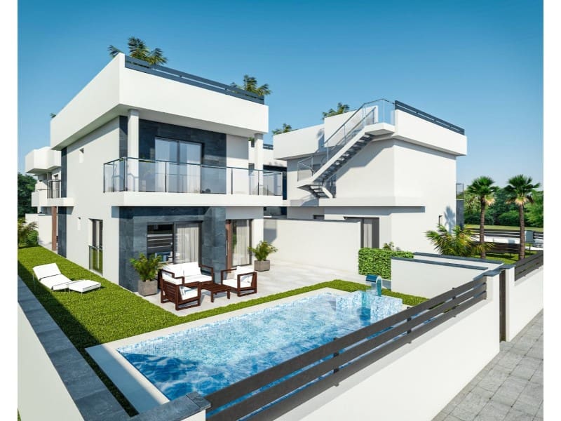 3 soverom Villa til salgs i Los Alcazares med svømmebasseng garasje - € 375 000 (Ref: 9777171)