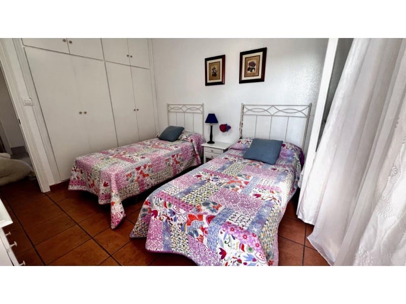 3 makuuhuone Huoneisto myytävänä paikassa San Juan de los Terreros mukana 
autotalli - 265 000 € (Ref: 9777173)