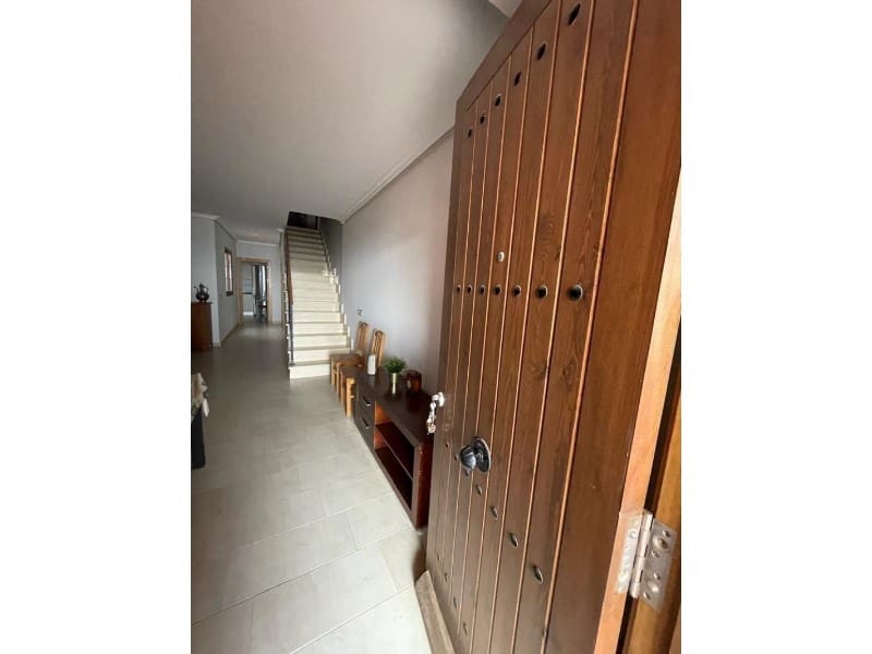 3 makuuhuone Huoneisto myytävänä paikassa San Juan de los Terreros mukana 
autotalli - 270 000 € (Ref: 9777174)