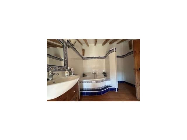 7 slaapkamer Finca/Landhuis te koop in Vélez-Blanco met garage - € 695.000 (Ref: 9777189)